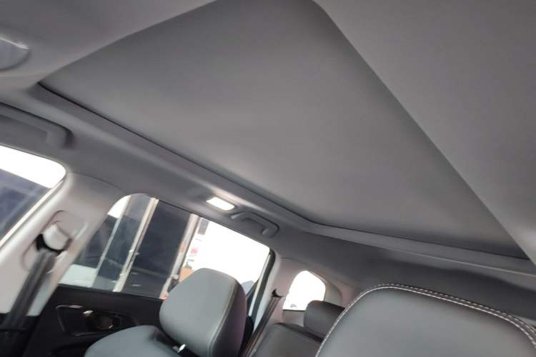 Used Chery Tiggo 8 2018 1.5 TCI Automatic Prestige 5-Seater Headliner