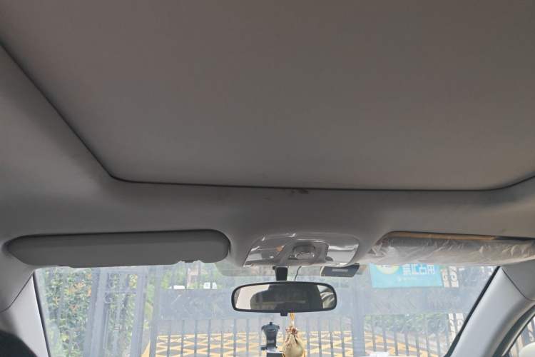 Used Chery Tiggo 8 2018 1.5 TCI Manual Luxury 7-Seater Headliner