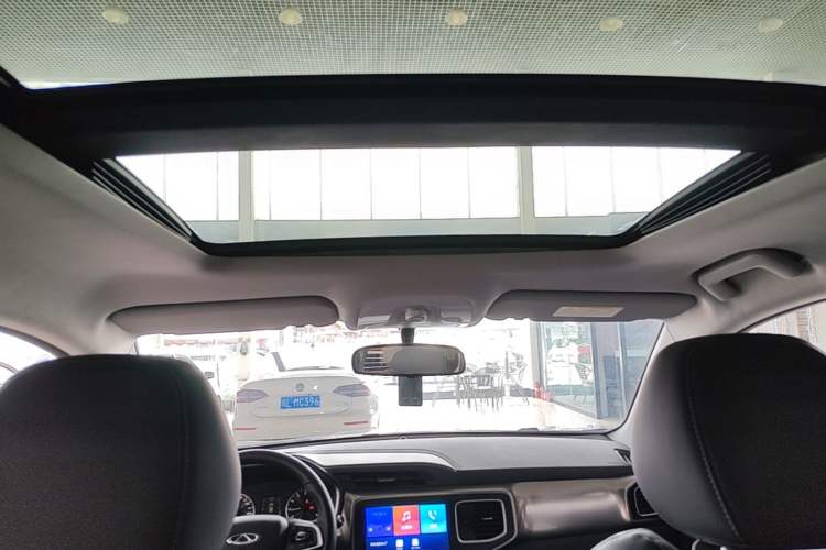 Used Chery Tiggo 8 2018 1.5 TCI Automatic Exclusive Edition 7-Seater Headliner