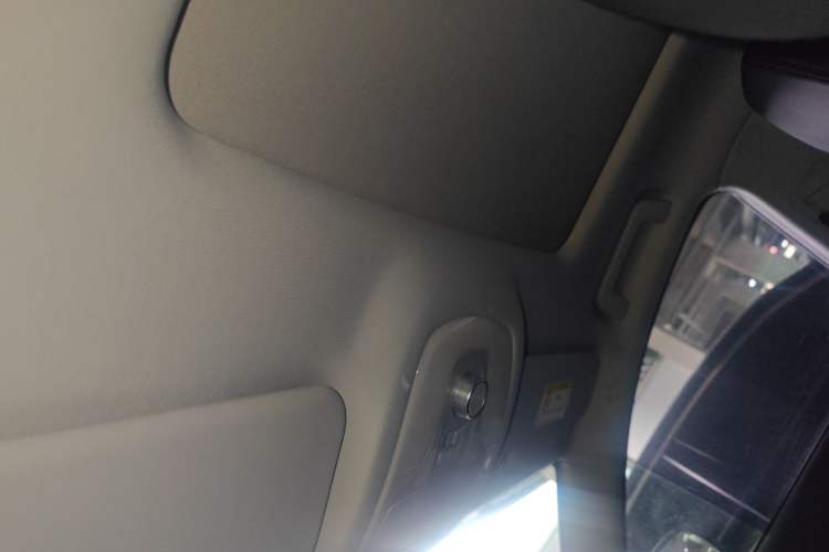 Used Chery Tiggo 8 2018 1.5 TCI Manual Prestige 7-Seater Headliner