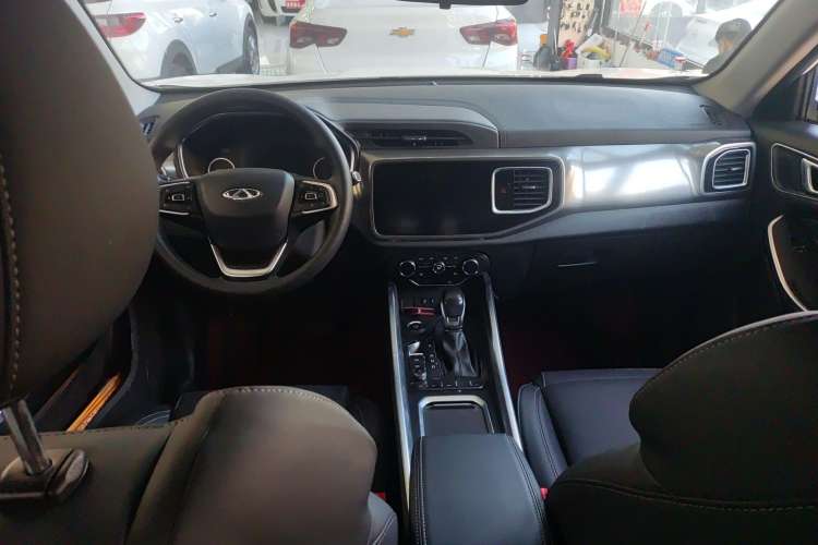 Used Chery Tiggo 8 2018 1.5 TCI Automatic Luxury Model 5 Seats Interior 3