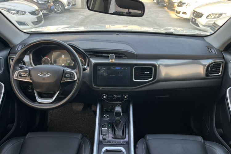Used Chery Tiggo 8 2018 1.5 TCI Automatic Luxury 7-Seater Interior 3