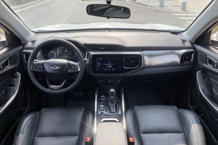 Used Chery Tiggo 8 2018 1.5 TCI Automatic Prestige 5-Seater Interior 7