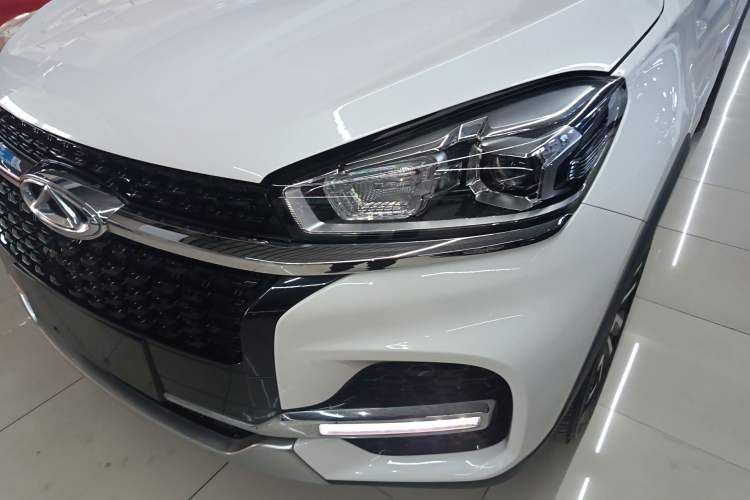 Used Chery Tiggo 8 2018 1.5 TCI Automatic Prestige 7-Seater Left Front Headlight