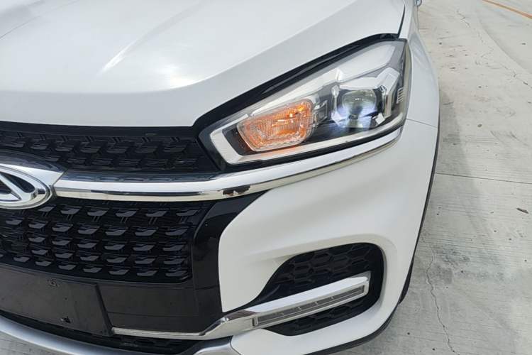 Used Chery Tiggo 8 2018 1.5 TCI Automatic Prestige 7-Seater Left Front Headlight