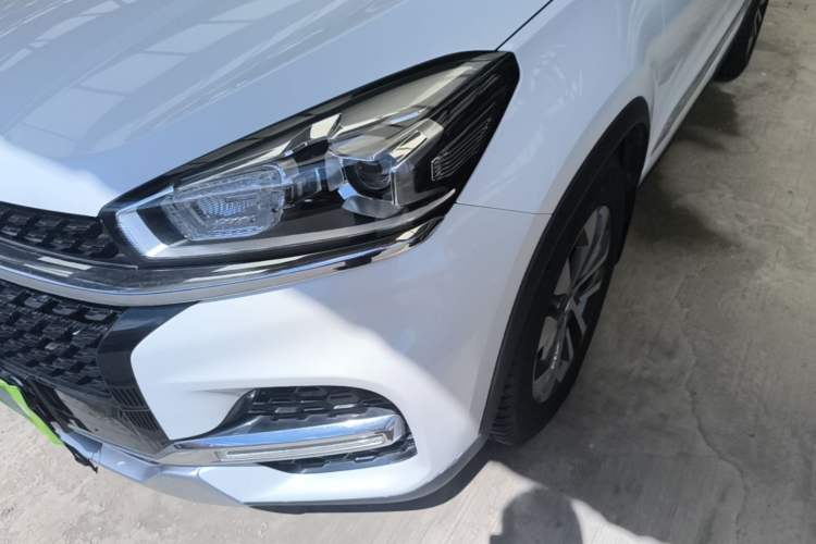 Used Chery Tiggo 8 2018 1.5 TCI Automatic Prestige 5-Seater Left Front Headlight