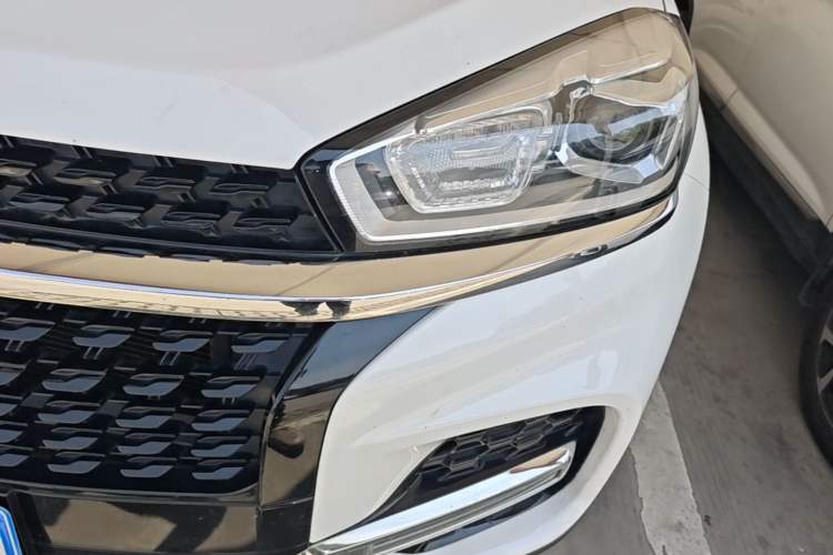 Used Chery Tiggo 8 2018 1.5 TCI Automatic Luxury Model 5 Seats Left Front Headlight
