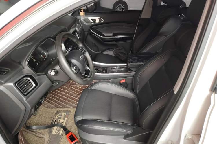 Used Chery Tiggo 8 2018 1.5 TCI Automatic Luxury Model 5 Seats Left Front Seat