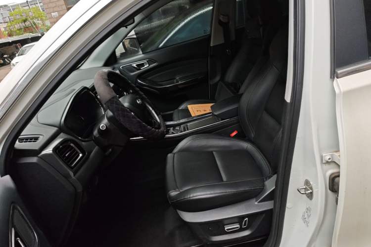 Used Chery Tiggo 8 2018 1.5 TCI Manual Prestige 7-Seater Left Front Seat