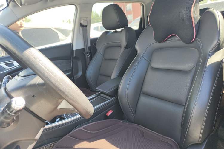 Used Chery Tiggo 8 2018 1.5 TCI Manual Luxury 5-Seater Left Front Seat