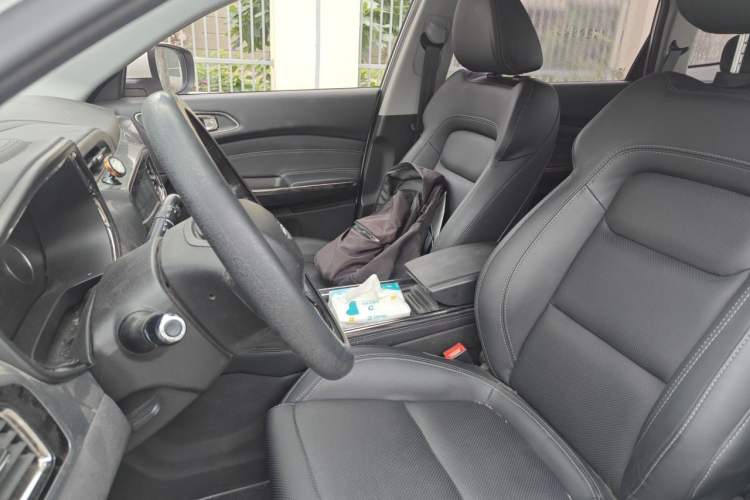 Used Chery Tiggo 8 2018 1.5 TCI Automatic Prestige 7-Seater Left Front Seat