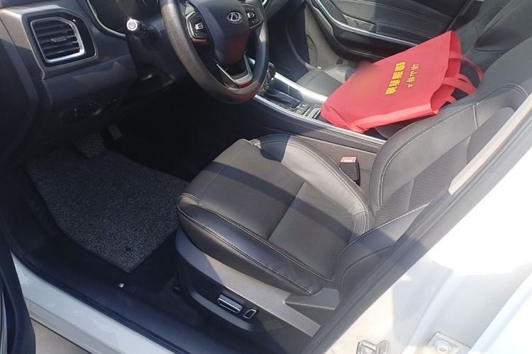 Used Chery Tiggo 8 2018 1.5 TCI Automatic Luxury 7-Seater Left Front Seat