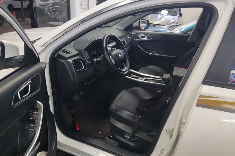 Used Chery Tiggo 8 2018 1.5 TCI Automatic Luxury 7-Seater Left Front Seat