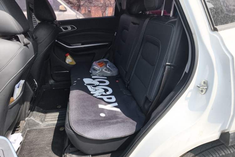 Used Chery Tiggo 8 2018 1.5 TCI Automatic Luxury 7-Seater Left Rear Seat