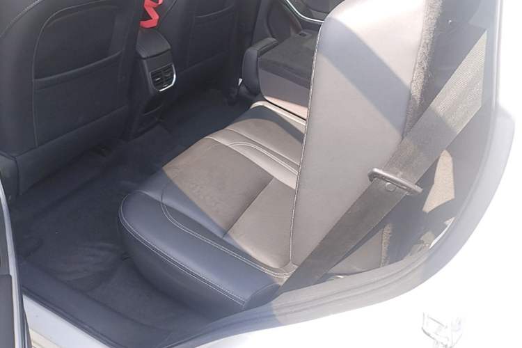 Used Chery Tiggo 8 2018 1.5 TCI Automatic Luxury 7-Seater Left Rear Seat