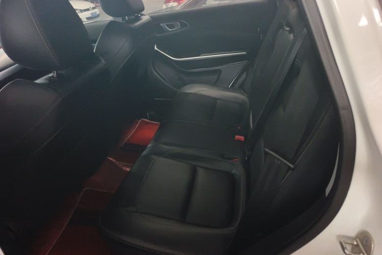 Used Chery Tiggo 8 2018 1.5 TCI Manual Special Edition 5-seater Left Rear Seat