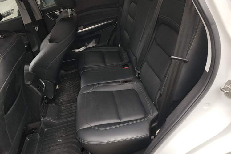 Used Chery Tiggo 8 2018 1.5 TCI Automatic Luxury Model 5 Seats Left Rear Seat