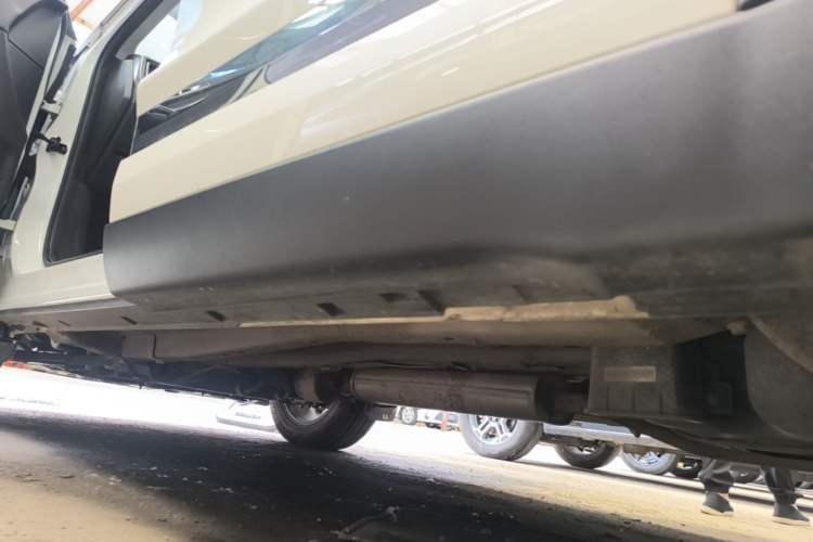 Used Chery Tiggo 8 2018 1.5 TCI Automatic Prestige 5-Seater Left Side Sill