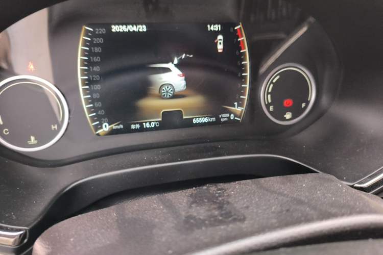 Used Chery Tiggo 8 2018 1.5 TCI Manual Luxury 5-Seater Odometer Close Up