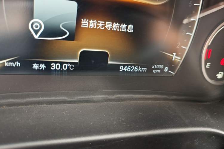 Used Chery Tiggo 8 2018 1.5 TCI Manual Prestige 7-Seater Odometer Close Up