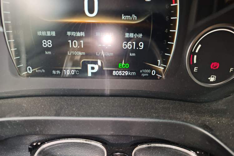 Used Chery Tiggo 8 2018 1.5 TCI Automatic Luxury Model 5 Seats Odometer Close Up