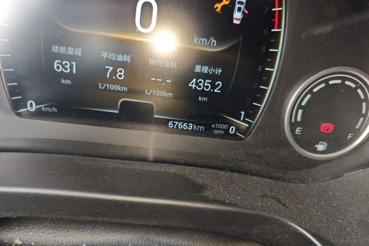 Used Chery Tiggo 8 2018 1.5 TCI Manual Luxury 5-Seater Odometer Close Up