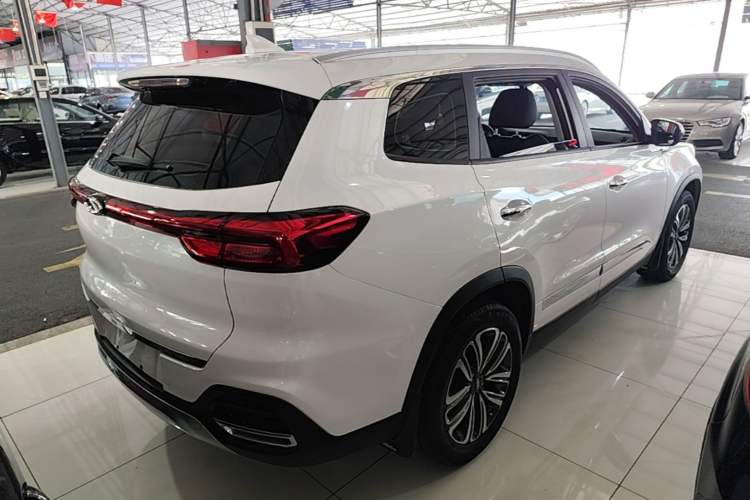 Used Chery Tiggo 8 2018 1.5 TCI Automatic Luxury 7-Seater Rear Right 45 Deg