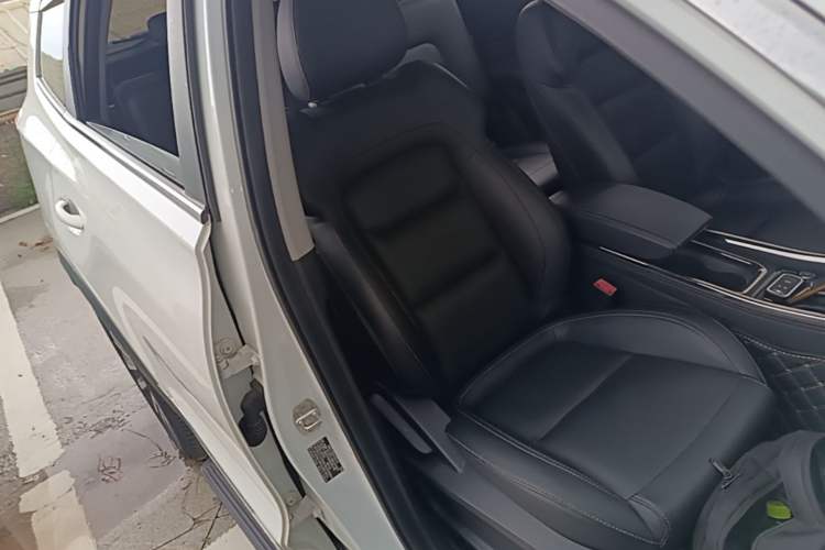 Used Chery Tiggo 8 2018 1.5 TCI Automatic Prestige 5-Seater Right Front Seat