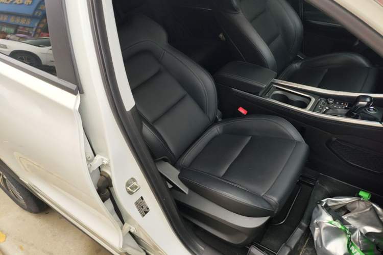Used Chery Tiggo 8 2018 1.5 TCI Automatic Luxury Model 5 Seats Right Front Seat