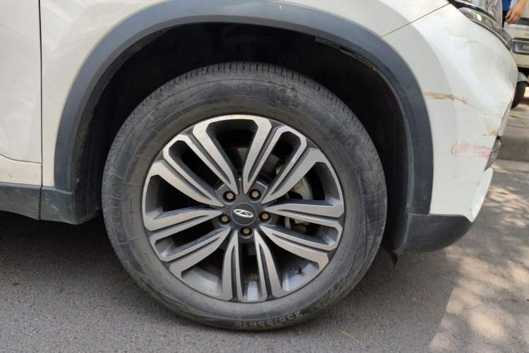 Used Chery Tiggo 8 2018 1.5 TCI Manual Luxury 5-Seater Right Front Wheel Hub
