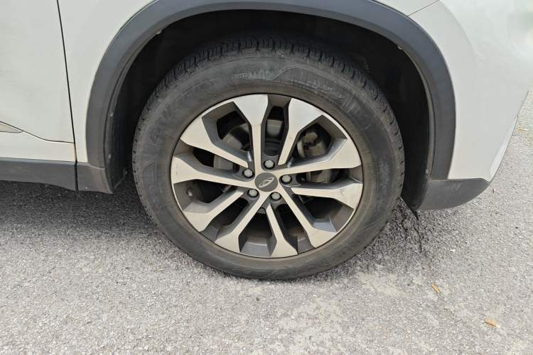Used Chery Tiggo 8 2018 1.5 TCI Automatic Flagship 7-Seater Right Front Wheel Hub