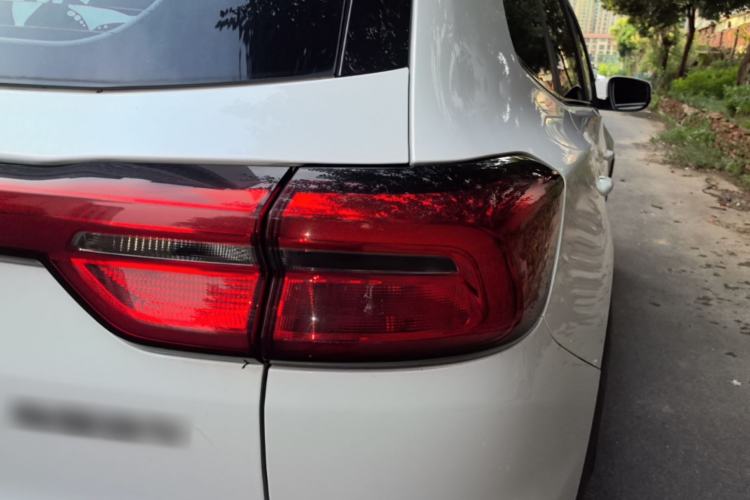 Used Chery Tiggo 8 2018 1.5 TCI Automatic Prestige 7-Seater Right Rear Taillight