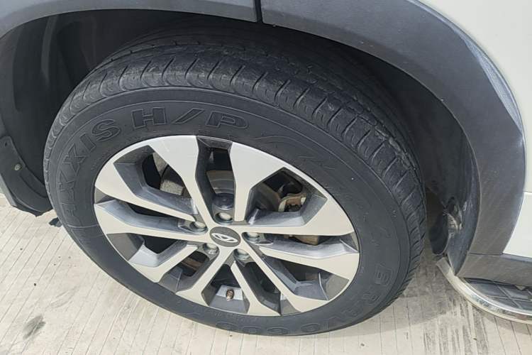 Used Chery Tiggo 8 2018 1.5 TCI Automatic Prestige 7-Seater Right Rear Wheel Hub