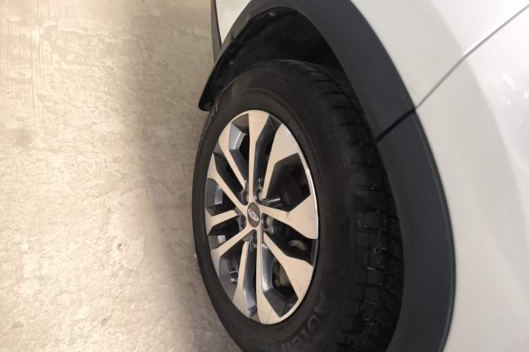 Used Chery Tiggo 8 2018 1.5 TCI Automatic Prestige 5-Seater Right Rear Wheel Hub