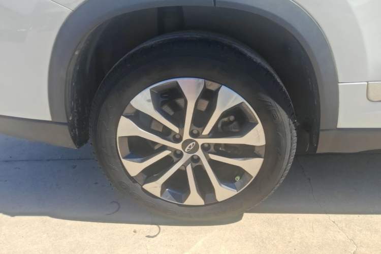 Used Chery Tiggo 8 2018 1.5 TCI Automatic Prestige 5-Seater Right Rear Wheel Hub