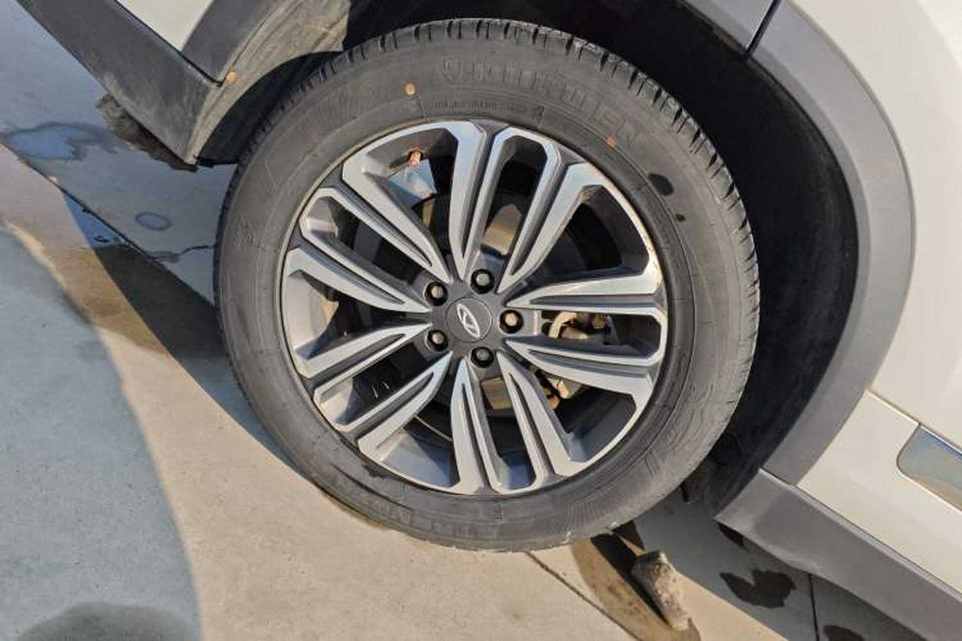 Used Chery Tiggo 8 2018 1.5 TCI Manual Luxury 5-Seater Right Rear Wheel Hub