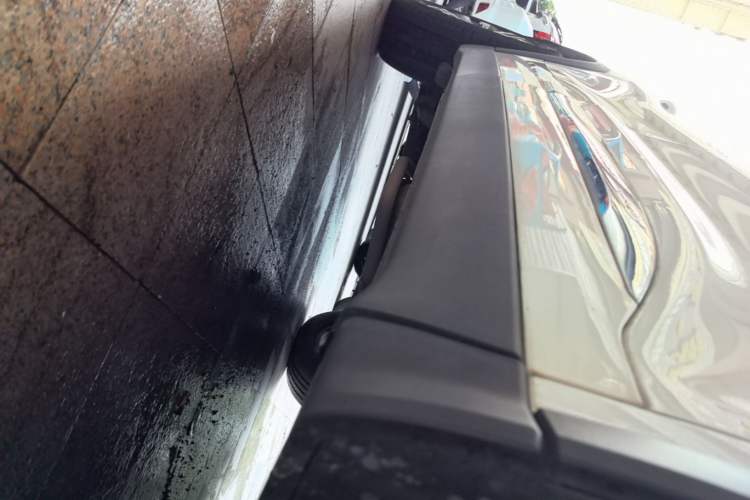 Used Chery Tiggo 8 2018 1.5 TCI Automatic Prestige 7-Seater Right Side Sill