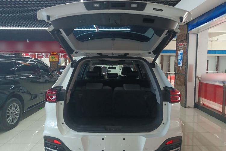 Used Chery Tiggo 8 2018 1.5 TCI Automatic Prestige 7-Seater Trunk