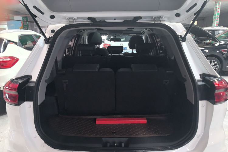 Used Chery Tiggo 8 2018 1.5 TCI Automatic Luxury 7-Seater Trunk