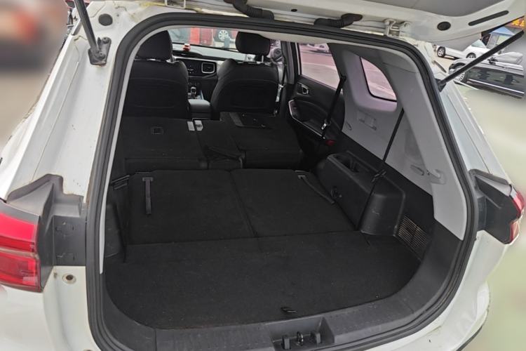 Used Chery Tiggo 8 2018 1.5 TCI Automatic Luxury 7-Seater Trunk
