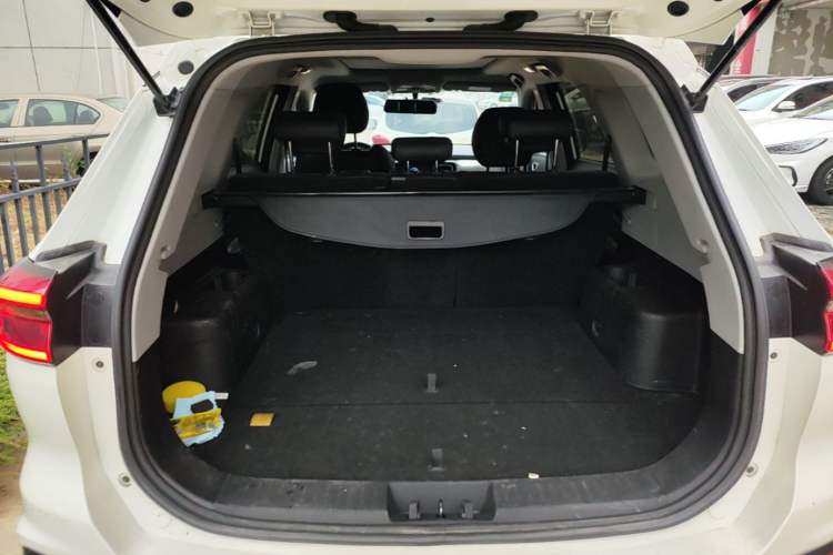 Used Chery Tiggo 8 2018 1.5 TCI Automatic Luxury Model 5 Seats Trunk