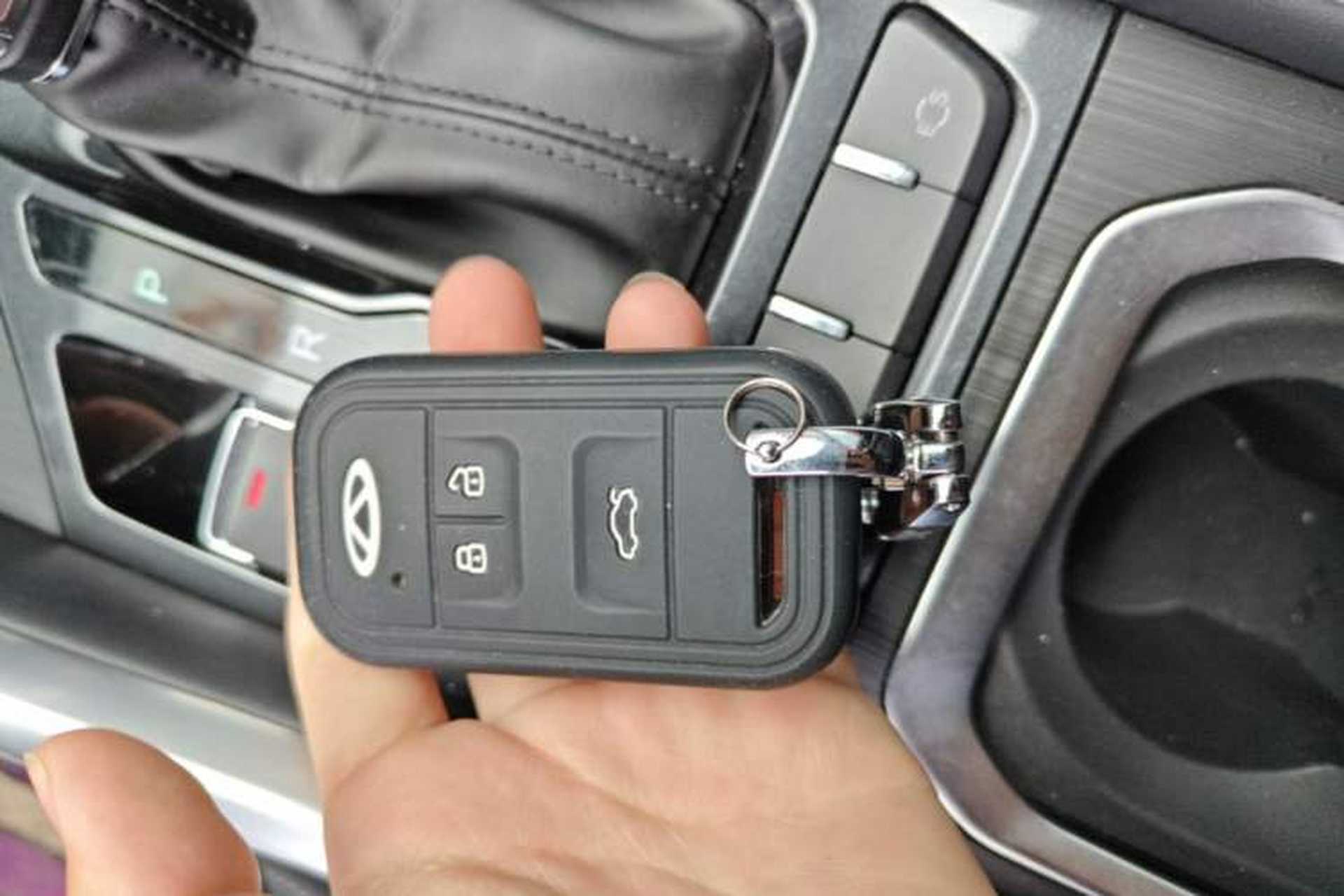 Used Chery Tiggo 8 2018 1.5 TCI Automatic Luxury 7-Seater Vehicle Key