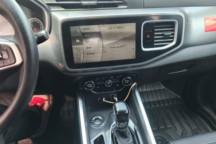 Used Chery Tiggo 8 2018 1.5 TCI Automatic Luxury Model 5 Seats Audio And AC Panel