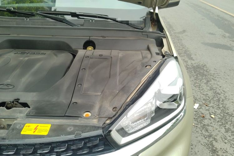 Used Chery Tiggo 8 2018 1.5 TCI Automatic Prestige 5-Seater Engine Bay Left