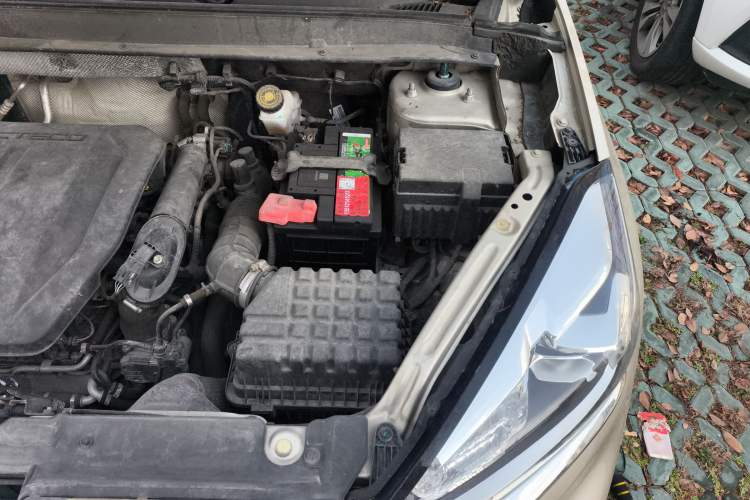 Used Chery Tiggo 8 2018 1.5 TCI Manual Luxury 7-Seater Engine Bay Left