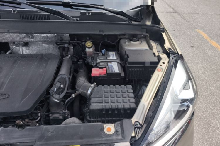 Used Chery Tiggo 8 2018 1.5 TCI Automatic Luxury Model 5 Seats Engine Bay Left