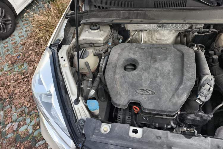 Used Chery Tiggo 8 2018 1.5 TCI Manual Luxury 7-Seater Engine Bay Right