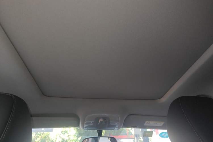 Used Chery Tiggo 8 2018 1.5 TCI Automatic Luxury 7-Seater Headliner