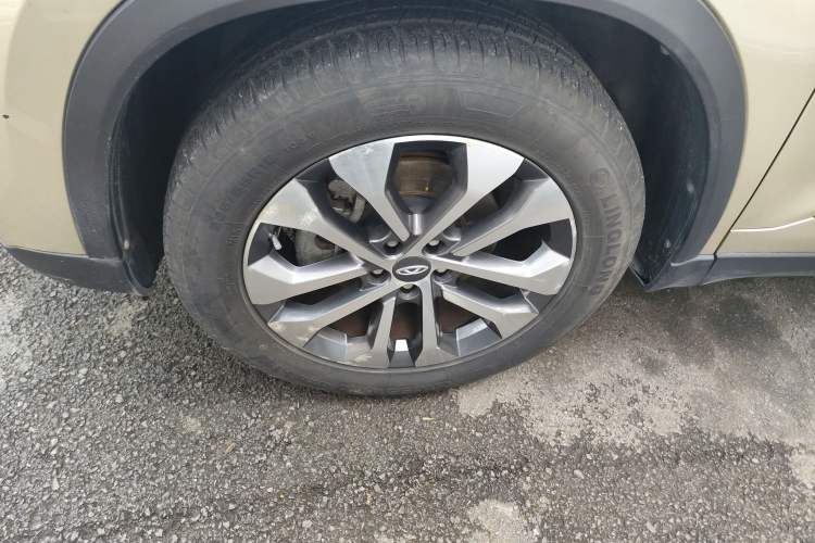 Used Chery Tiggo 8 2018 1.5 TCI Automatic Prestige 7-Seater Left Front Wheel Hub