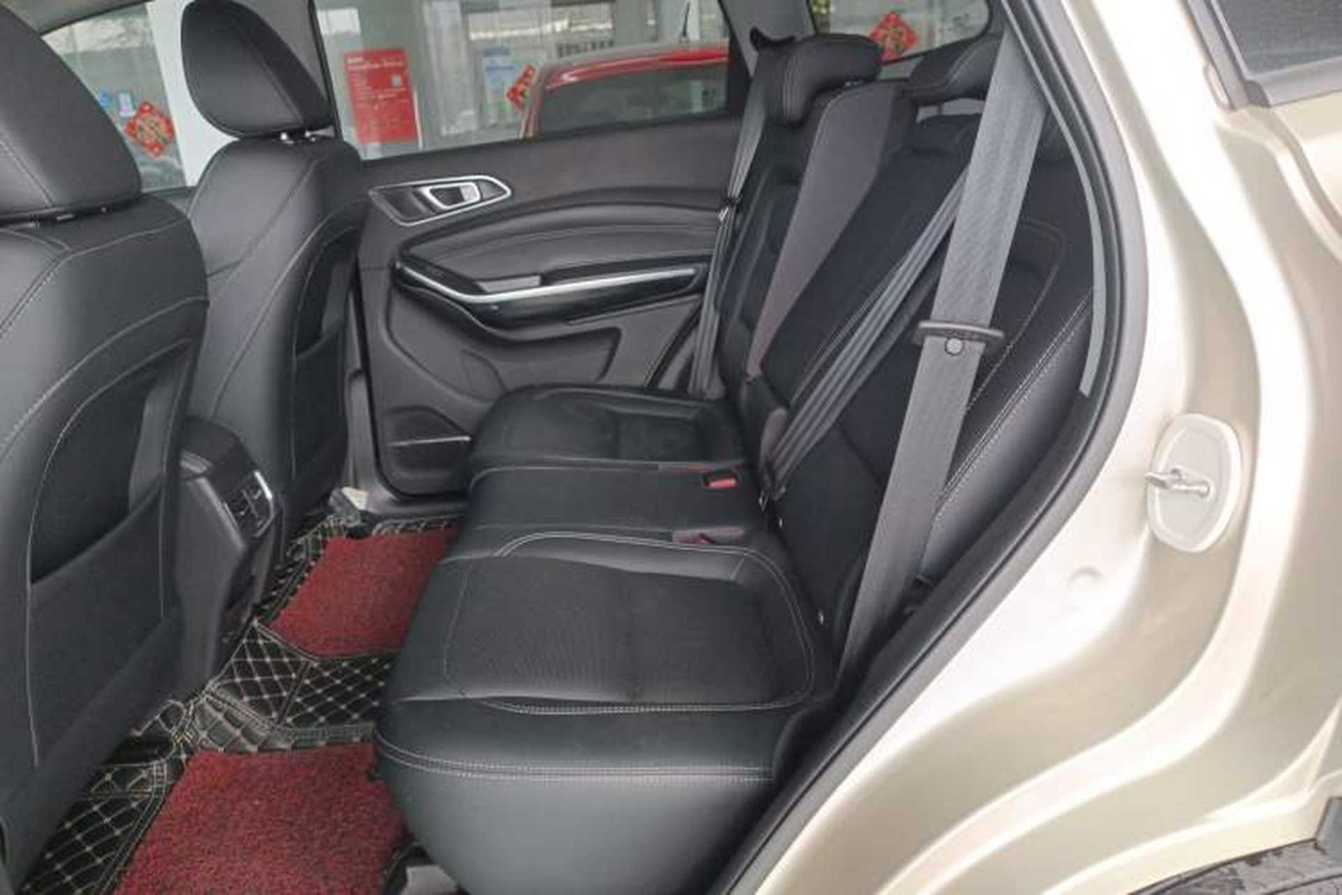Used Chery Tiggo 8 2018 1.5 TCI Automatic Luxury Model 5 Seats Left Rear Seat